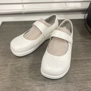 Alegria Embossed Floral Mary Jane White Shoes